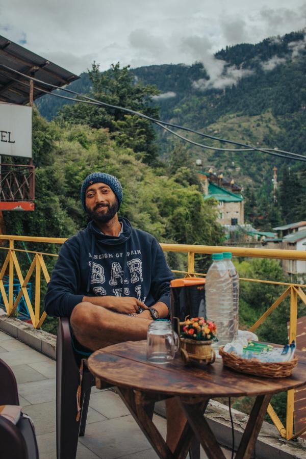 Moustache Manali Hostel Bagian luar foto